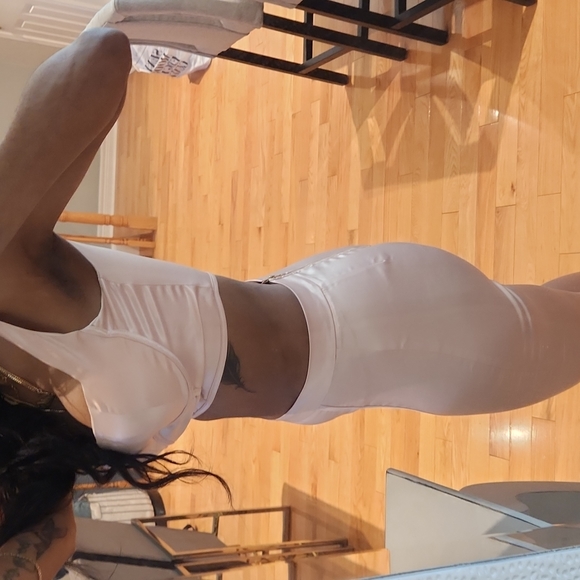 Brand new fashinova set - Picture 4 of 6